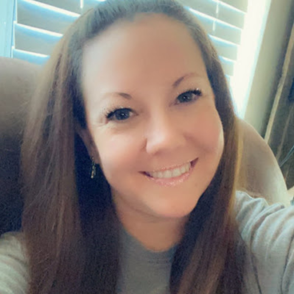 Meet your Posher, Julie